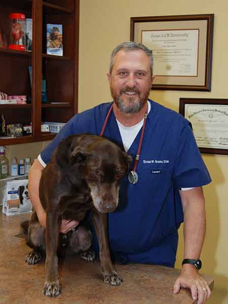 Veterinarian-Garland-Texas_Doctor-Grubbs